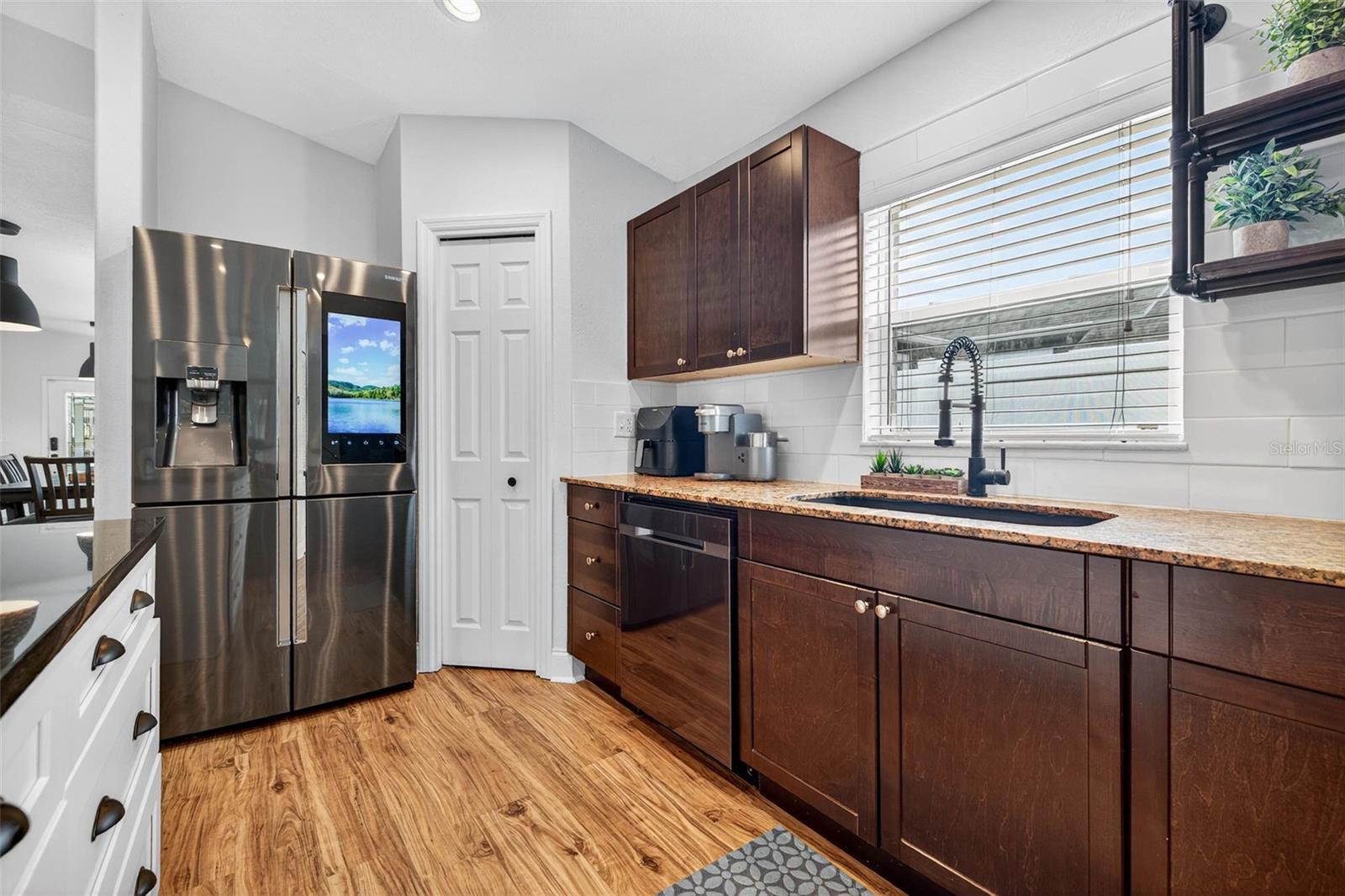 Image 9 of 34 For 3104 15th Street N