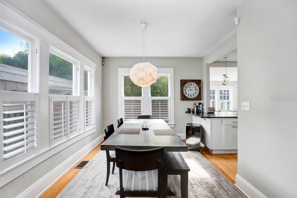 Image 12 of 36 For 1706 Hills Avenue