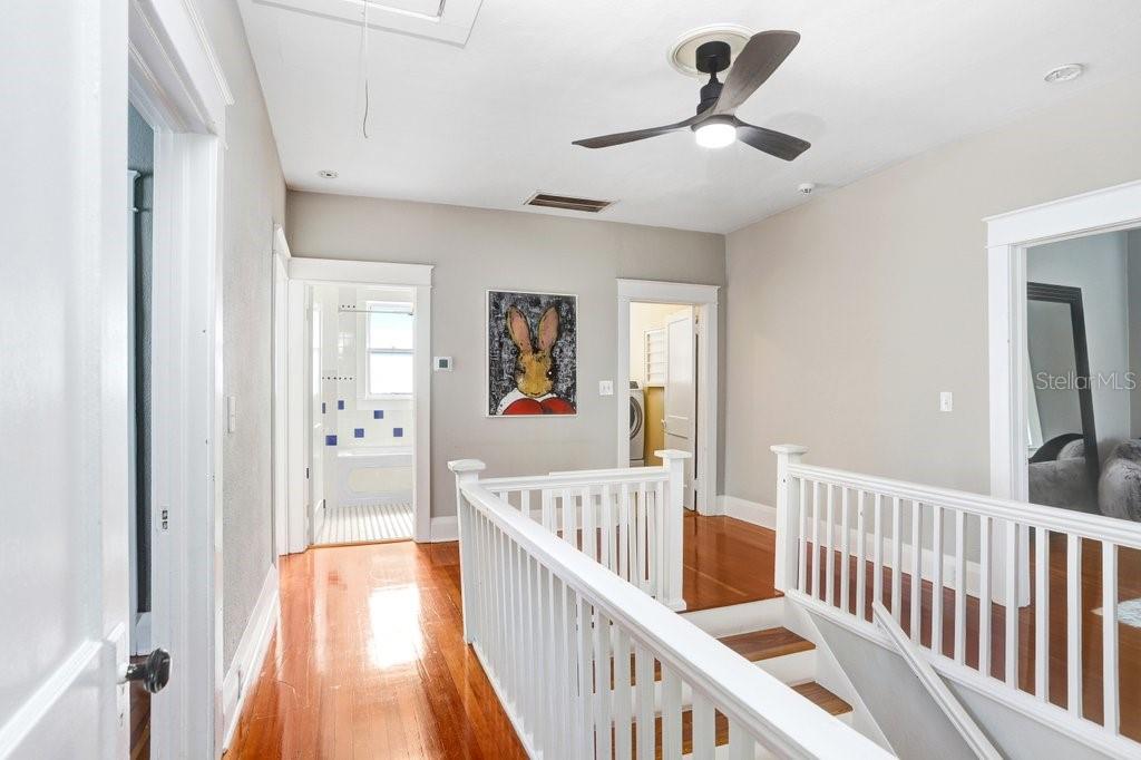 Image 17 of 36 For 1706 Hills Avenue