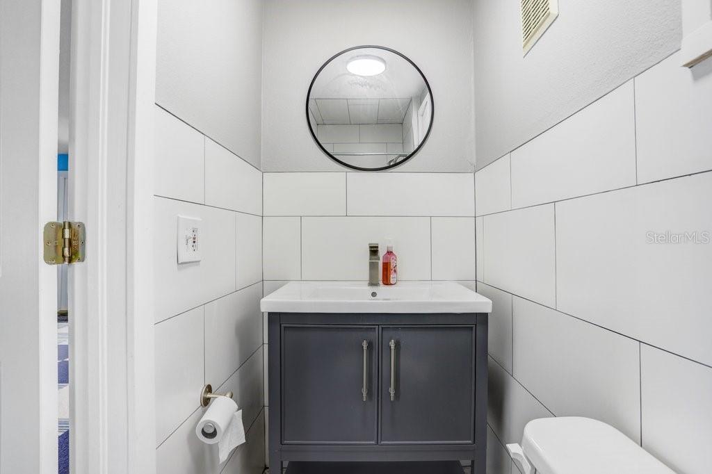 Image 33 of 36 For 1706 Hills Avenue