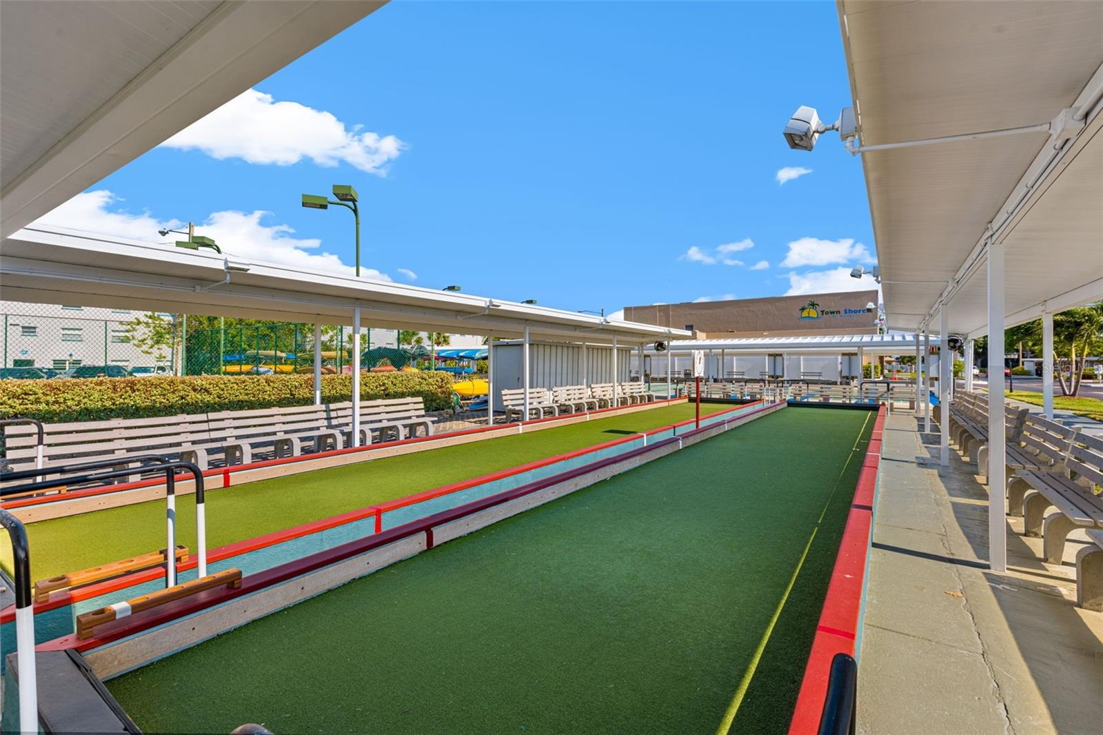 Image 36 of 44 For 6020 Shore Boulevard S 602