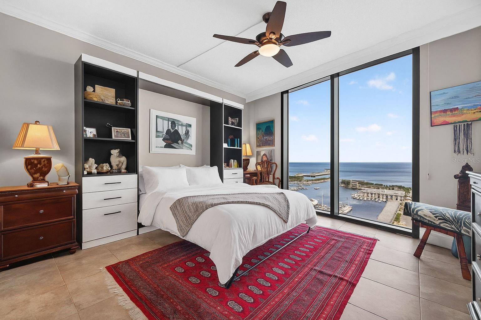 Image 27 of 62 For 1 Beach Drive Se 2006