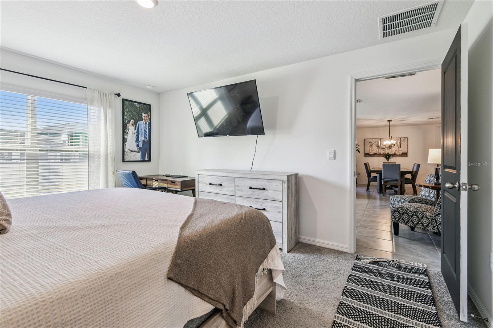 Image 17 of 47 For 3139 Silver Date Drive