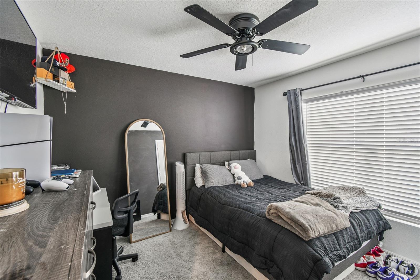 Image 28 of 47 For 3139 Silver Date Drive