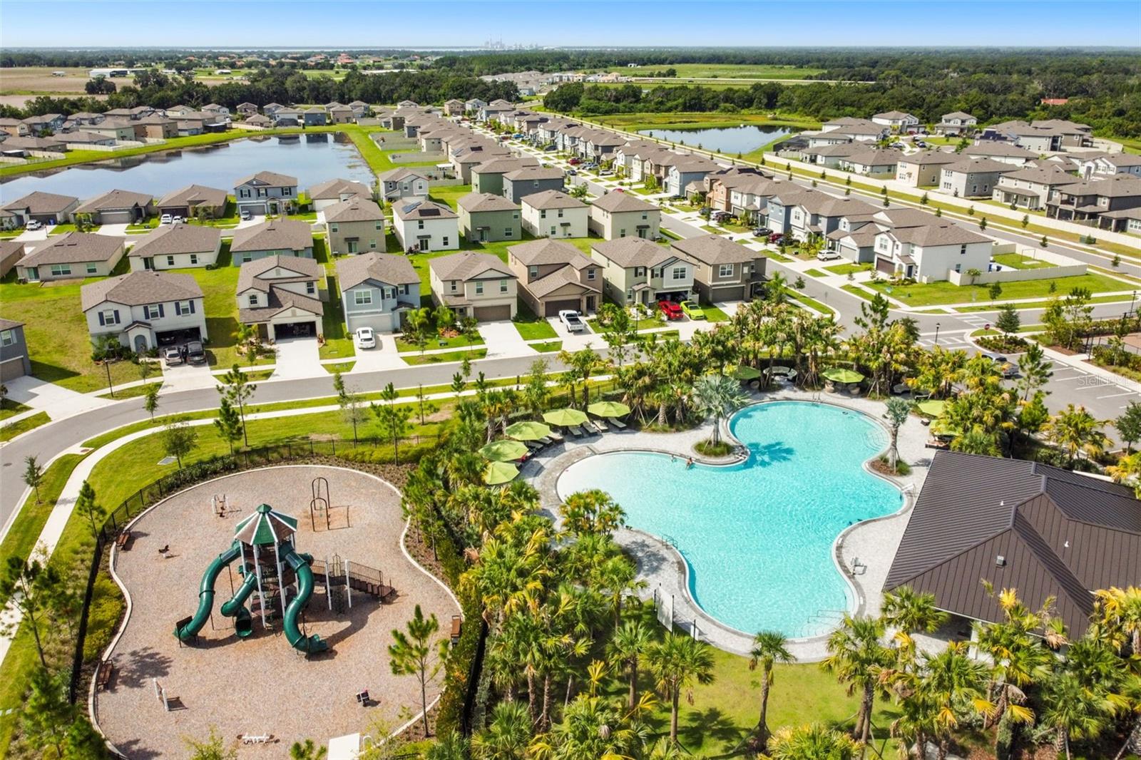 Image 40 of 47 For 3139 Silver Date Drive