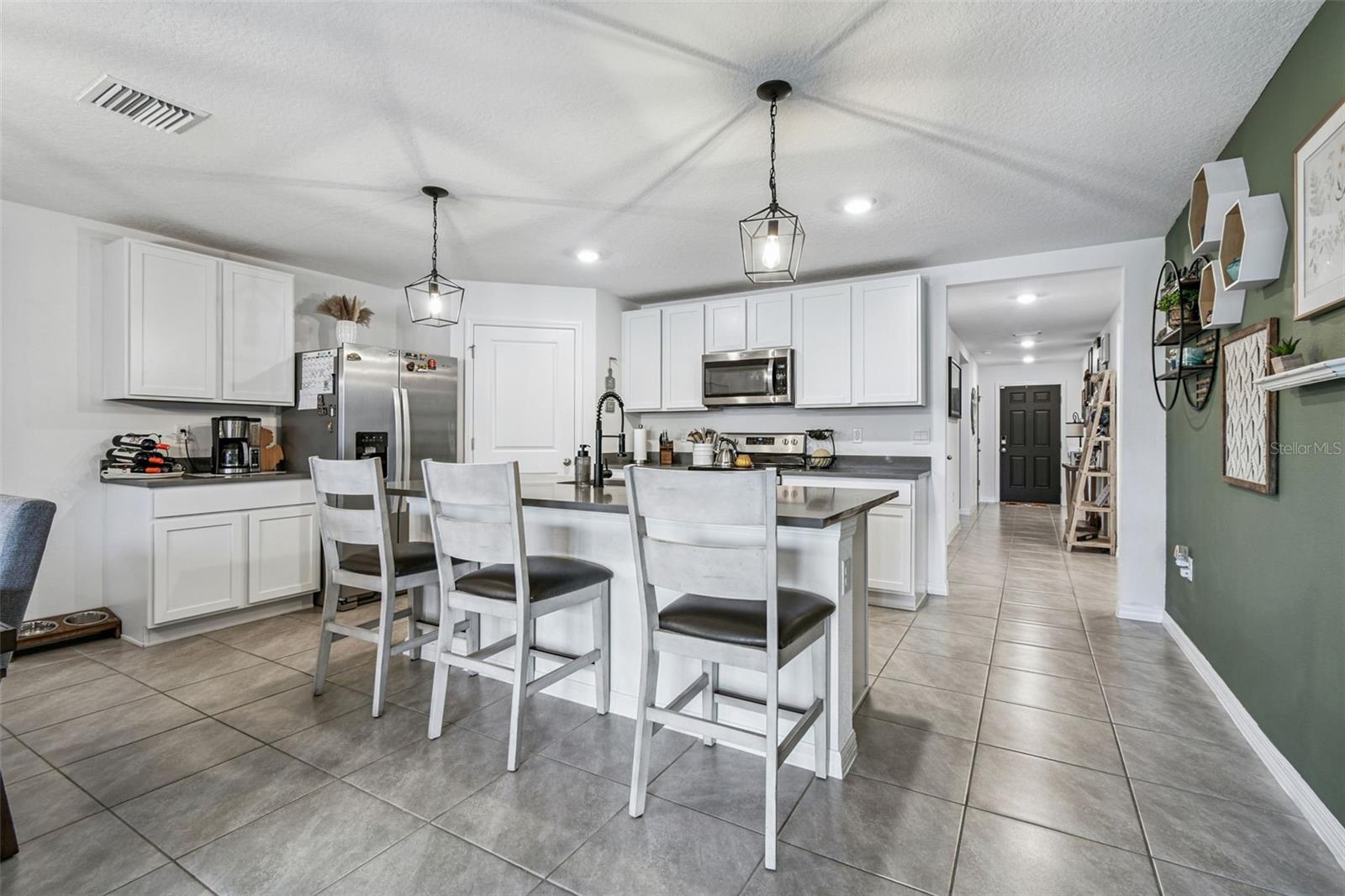 Image 9 of 47 For 3139 Silver Date Drive