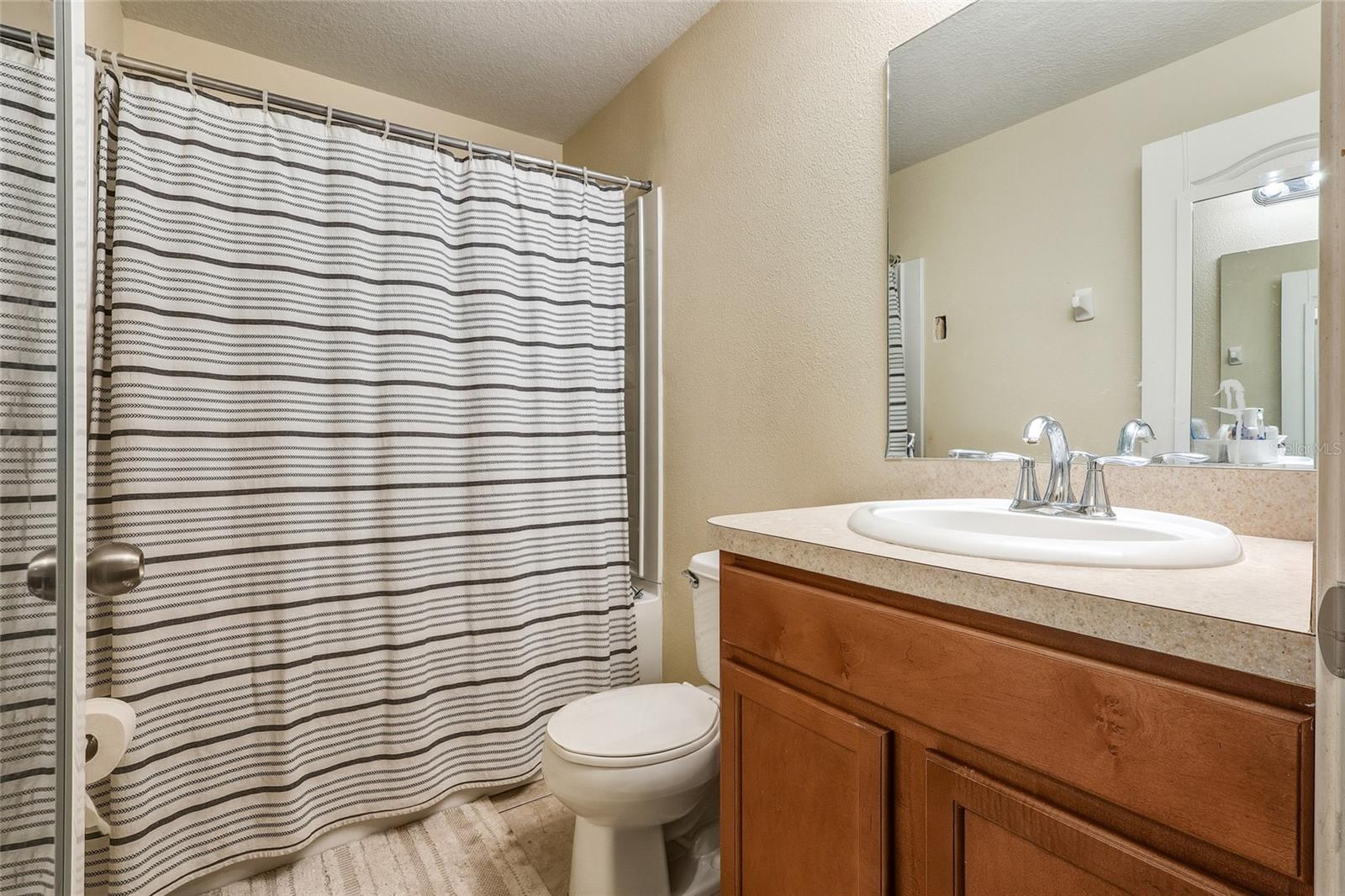 Image 11 of 14 For 10952 Keys Gate Drive