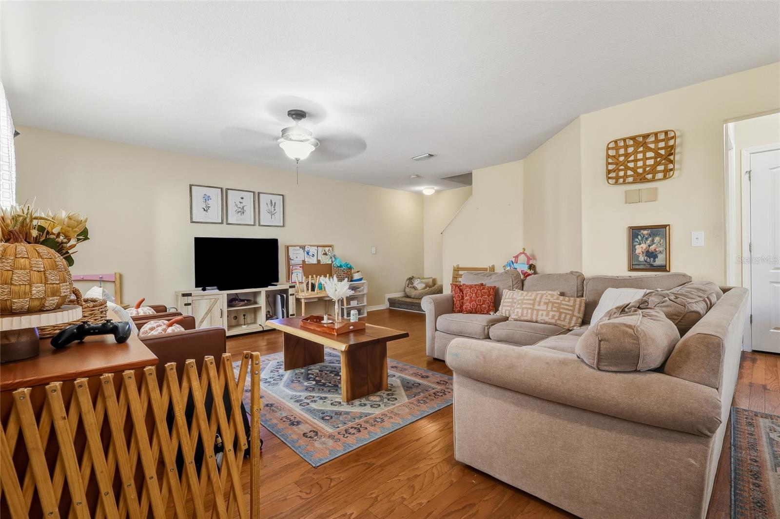 Image 6 of 14 For 10952 Keys Gate Drive