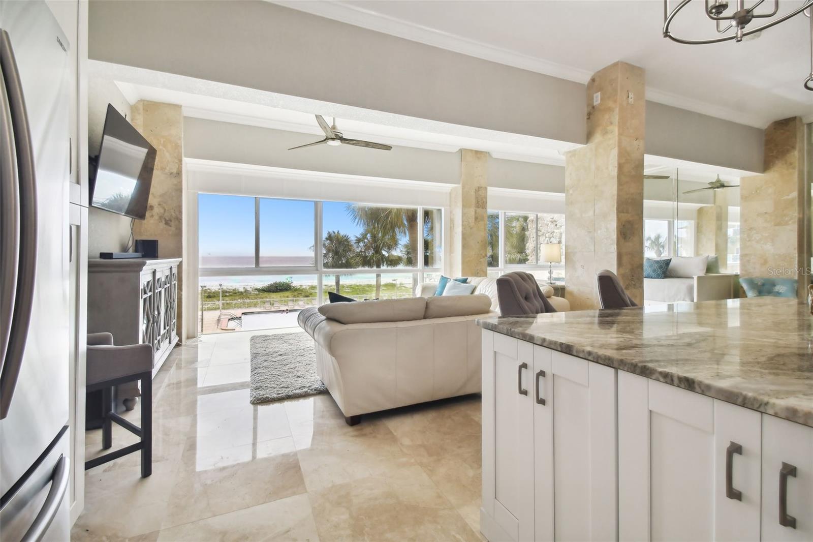 Image 10 of 51 For 880 Mandalay Avenue Cu15