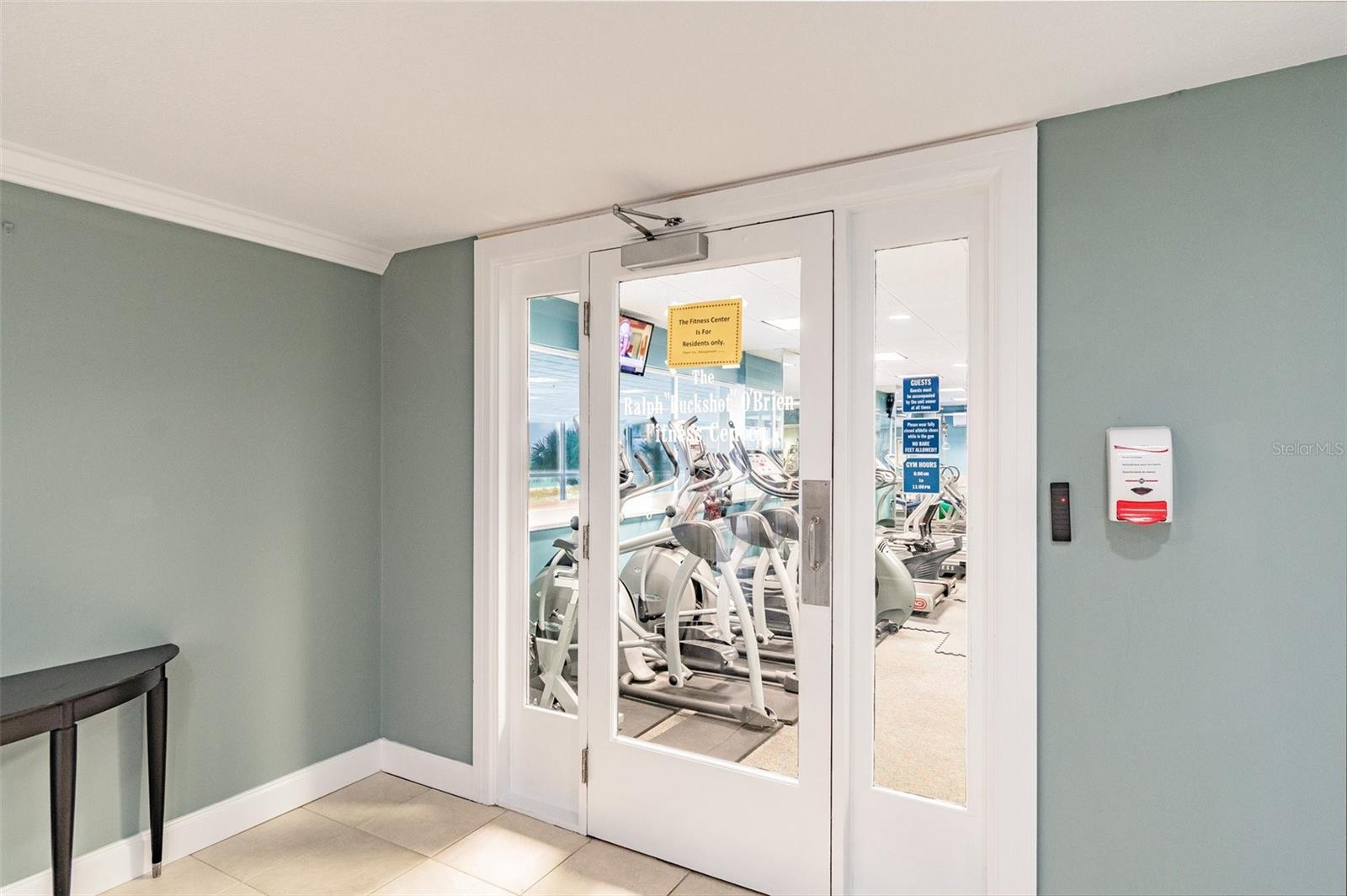 Image 43 of 51 For 880 Mandalay Avenue Cu15