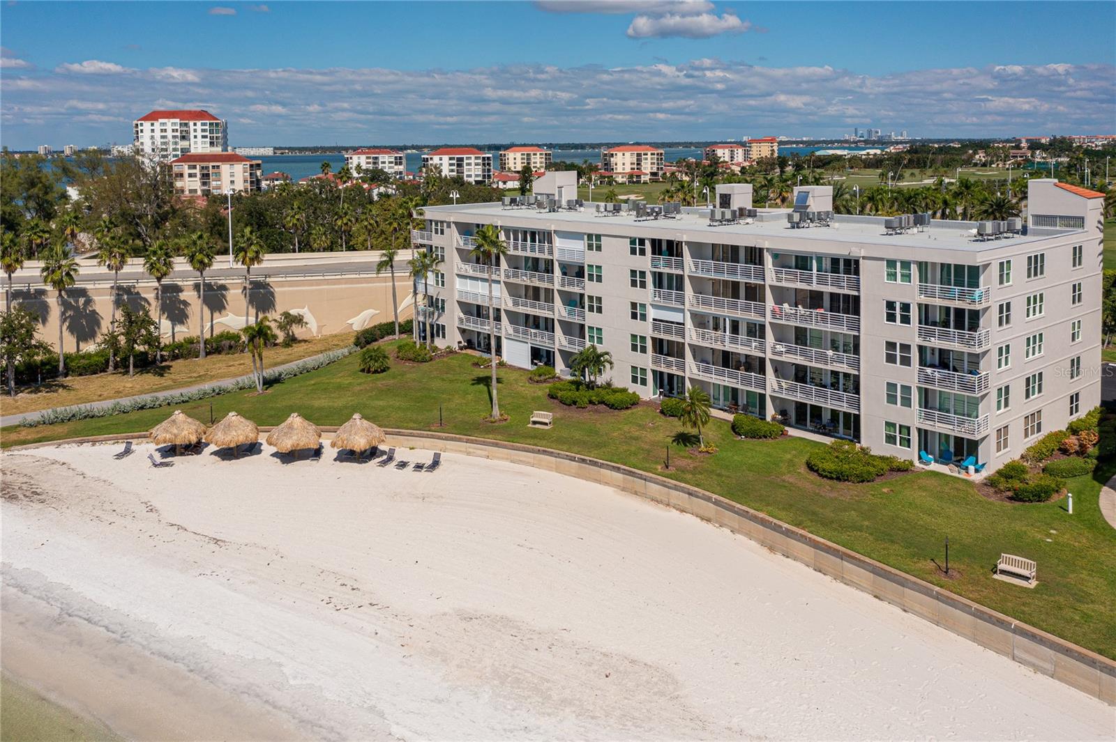 Image 13 of 34 For 5701 Bahia Del Mar Circle 407