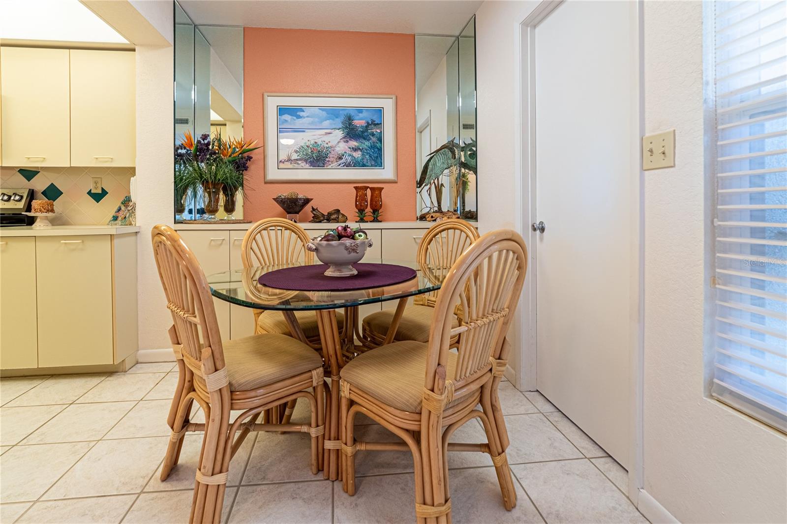 Image 15 of 34 For 5701 Bahia Del Mar Circle 407