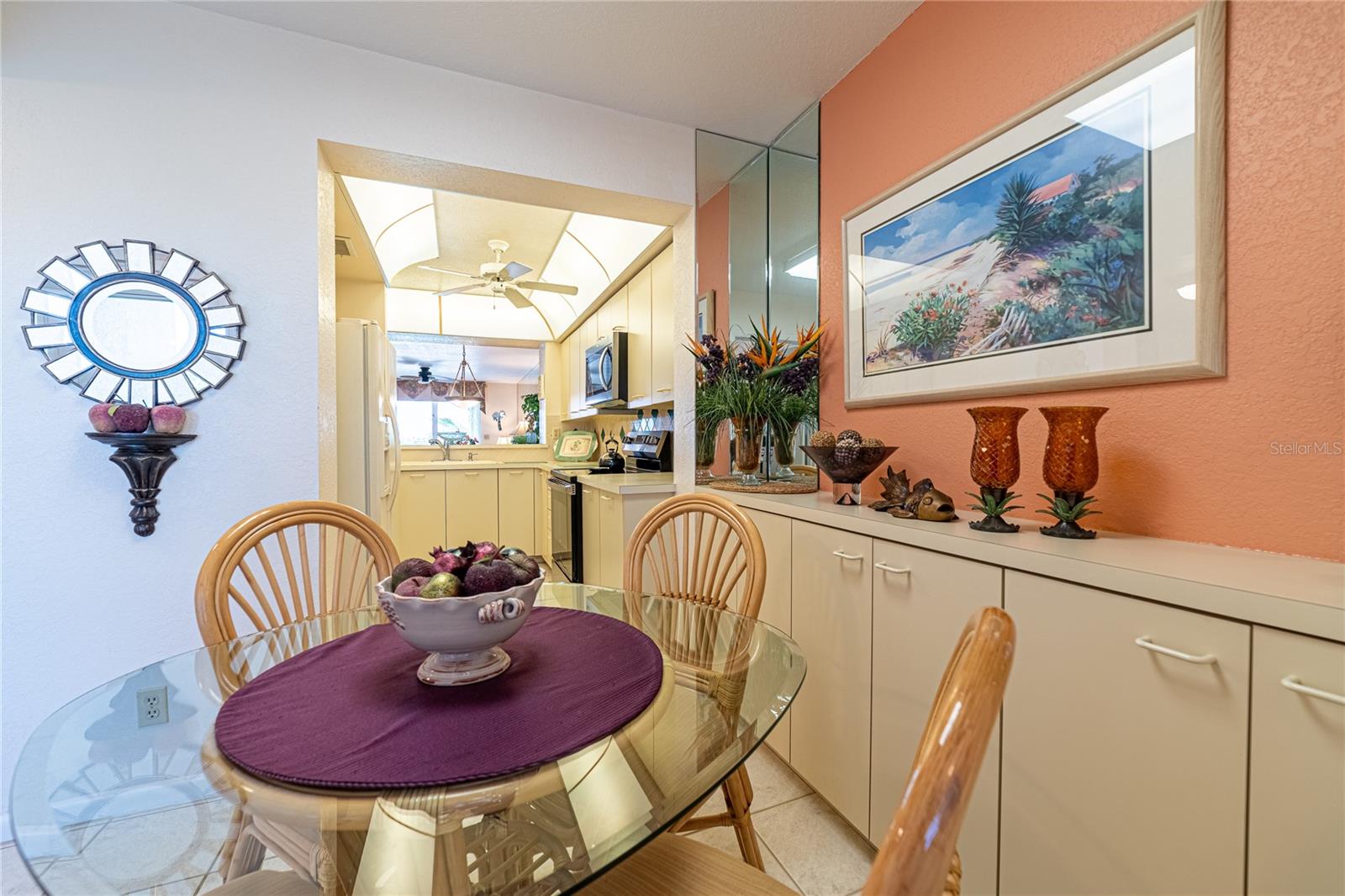 Image 17 of 34 For 5701 Bahia Del Mar Circle 407