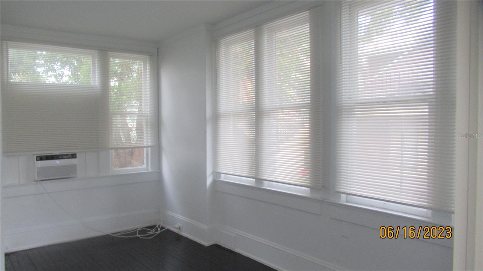 Image 8 of 16 For 730 4th Avenue N 1d