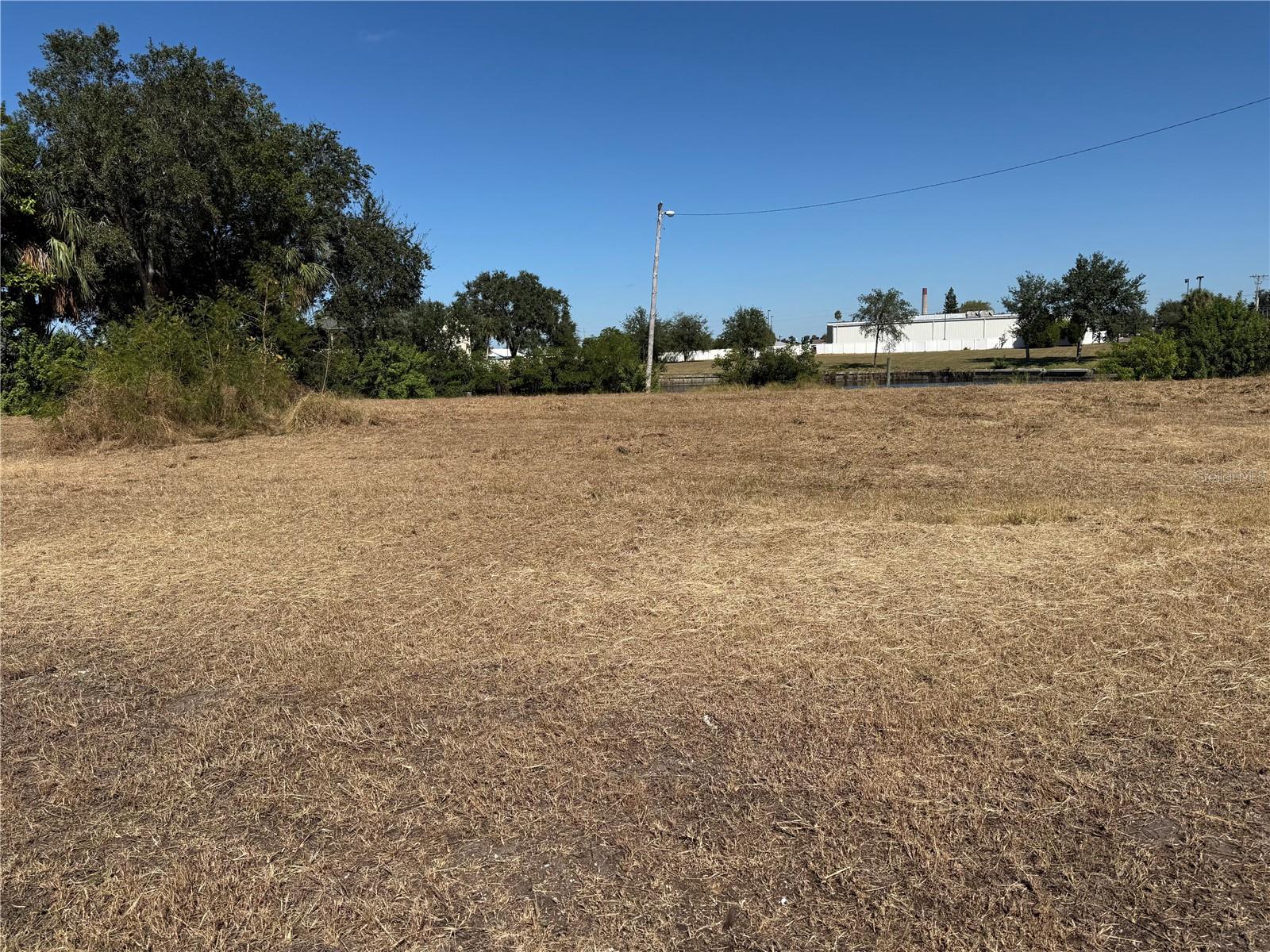 Image 6 of 7 For 601 Flamingo Drive