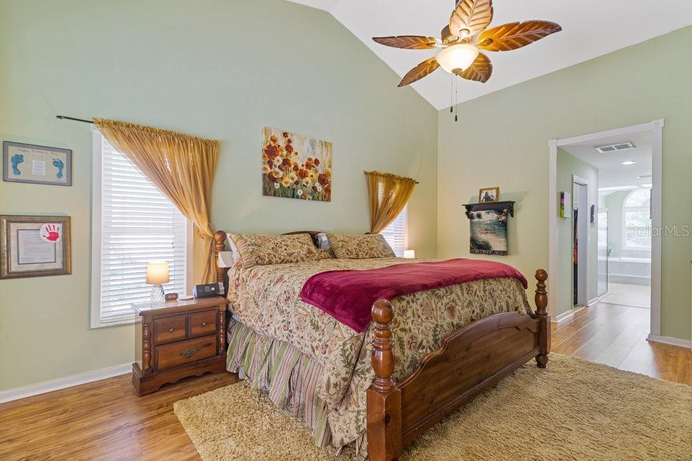 Image 16 of 29 For 105 Douglas Street