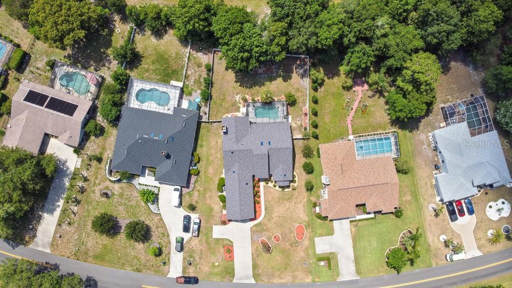 Image 4 of 29 For 105 Douglas Street