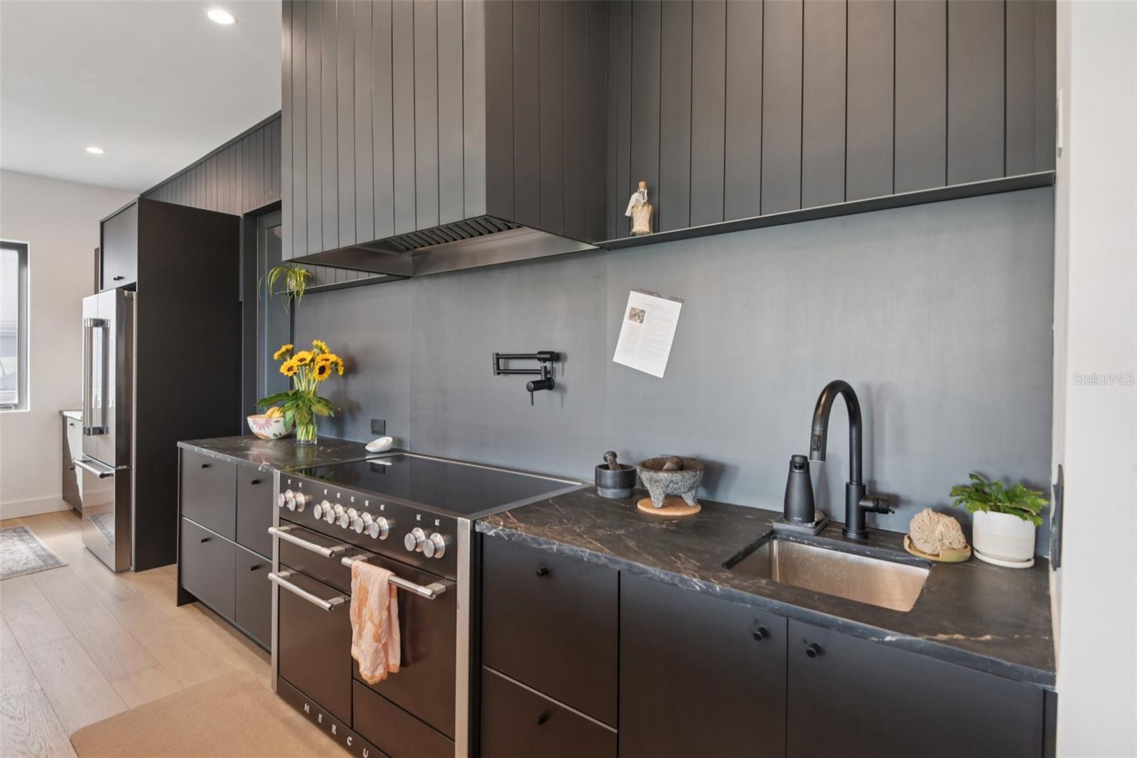 Image 16 of 67 For 4828 Flamingo Road