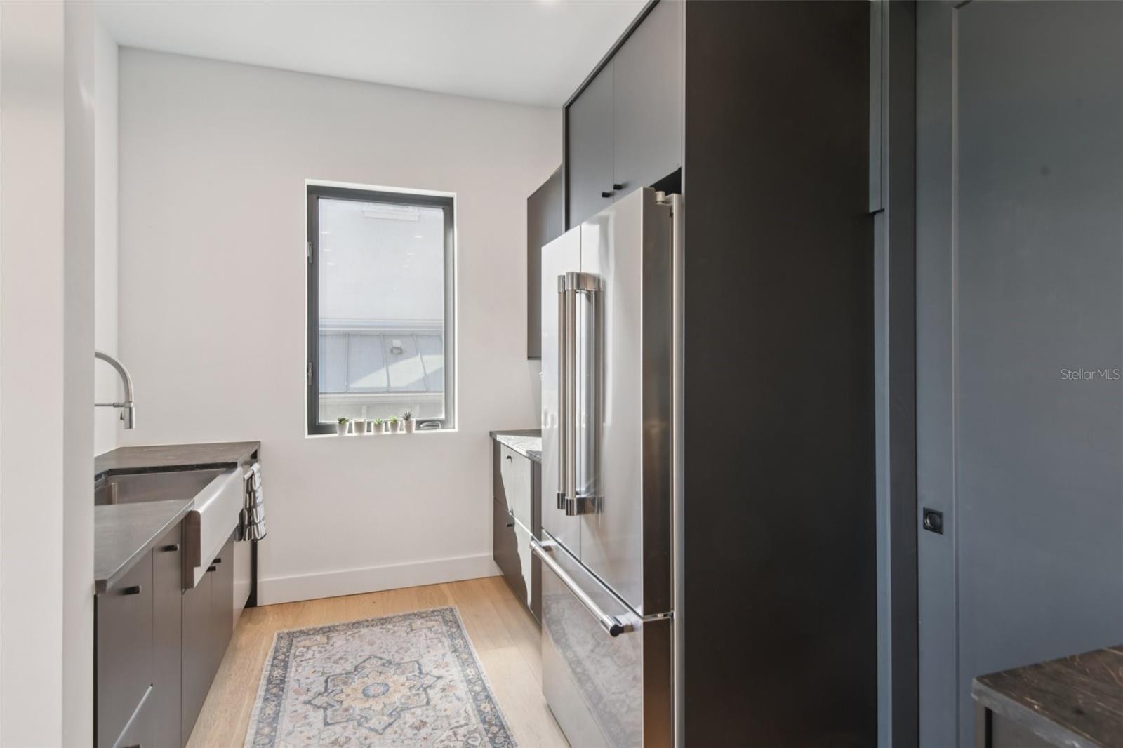 Image 18 of 67 For 4828 Flamingo Road