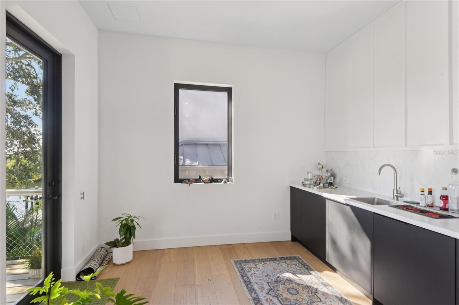 Image 21 of 67 For 4828 Flamingo Road