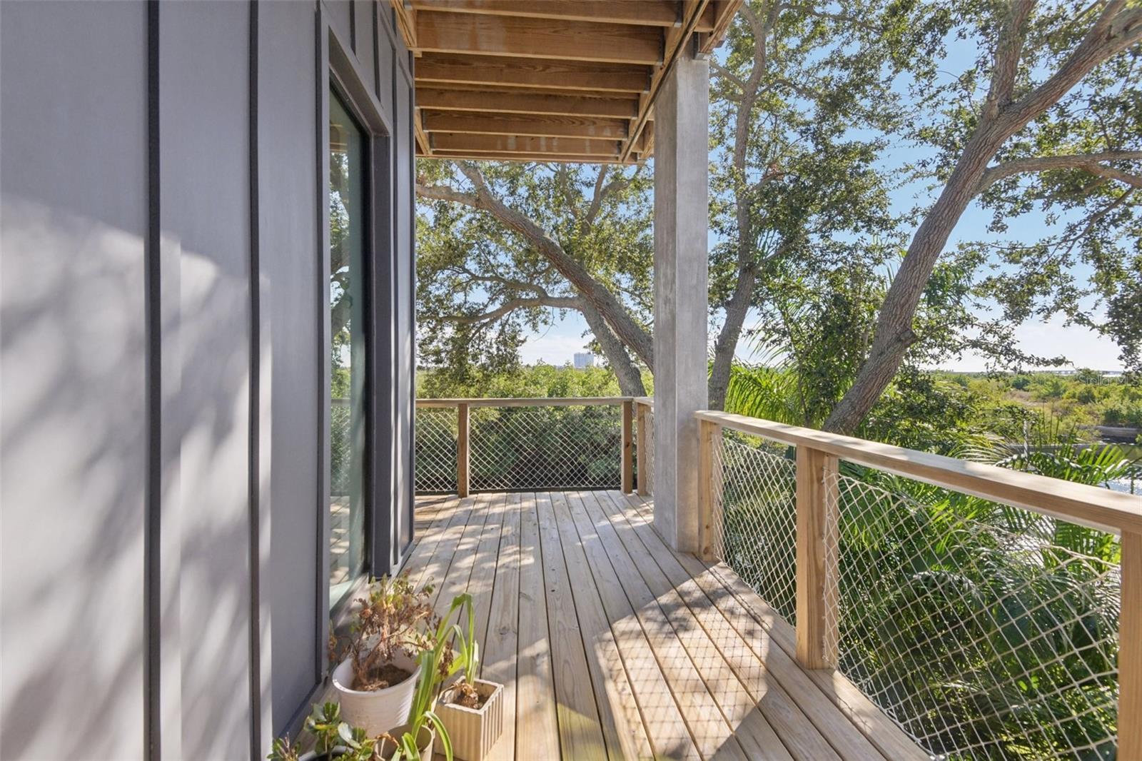 Image 22 of 67 For 4828 Flamingo Road