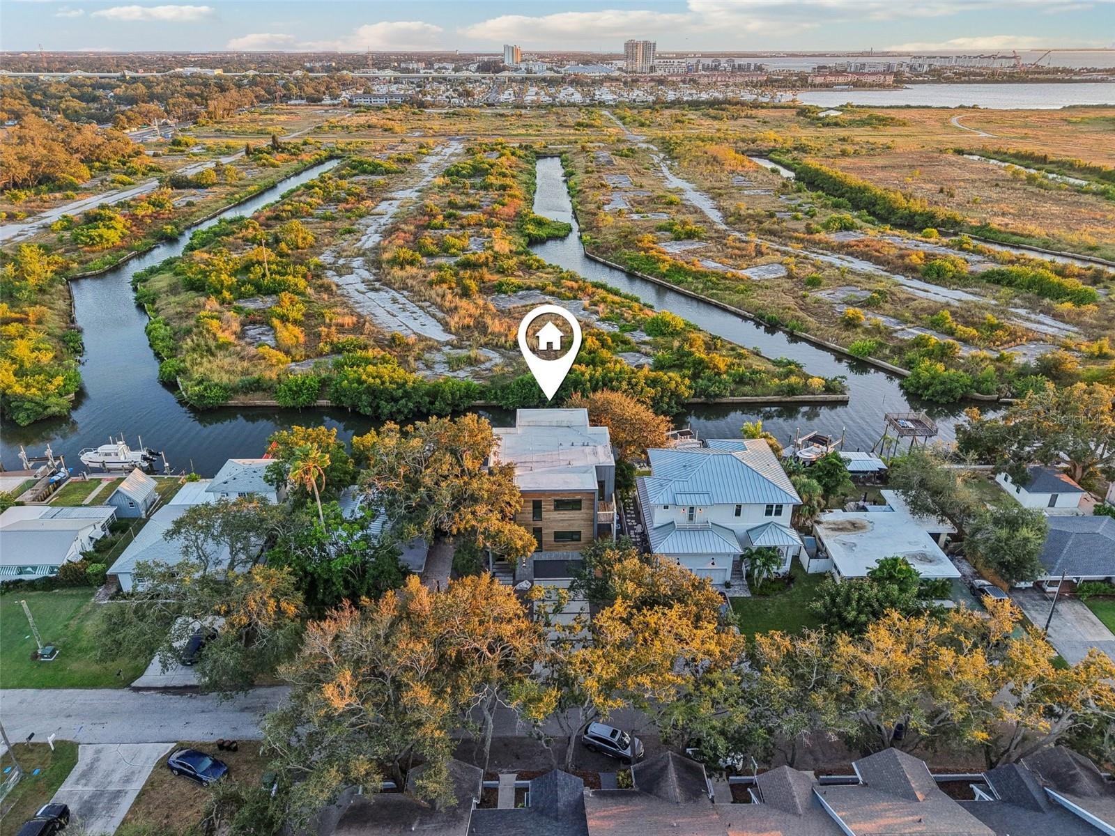 Image 59 of 67 For 4828 Flamingo Road