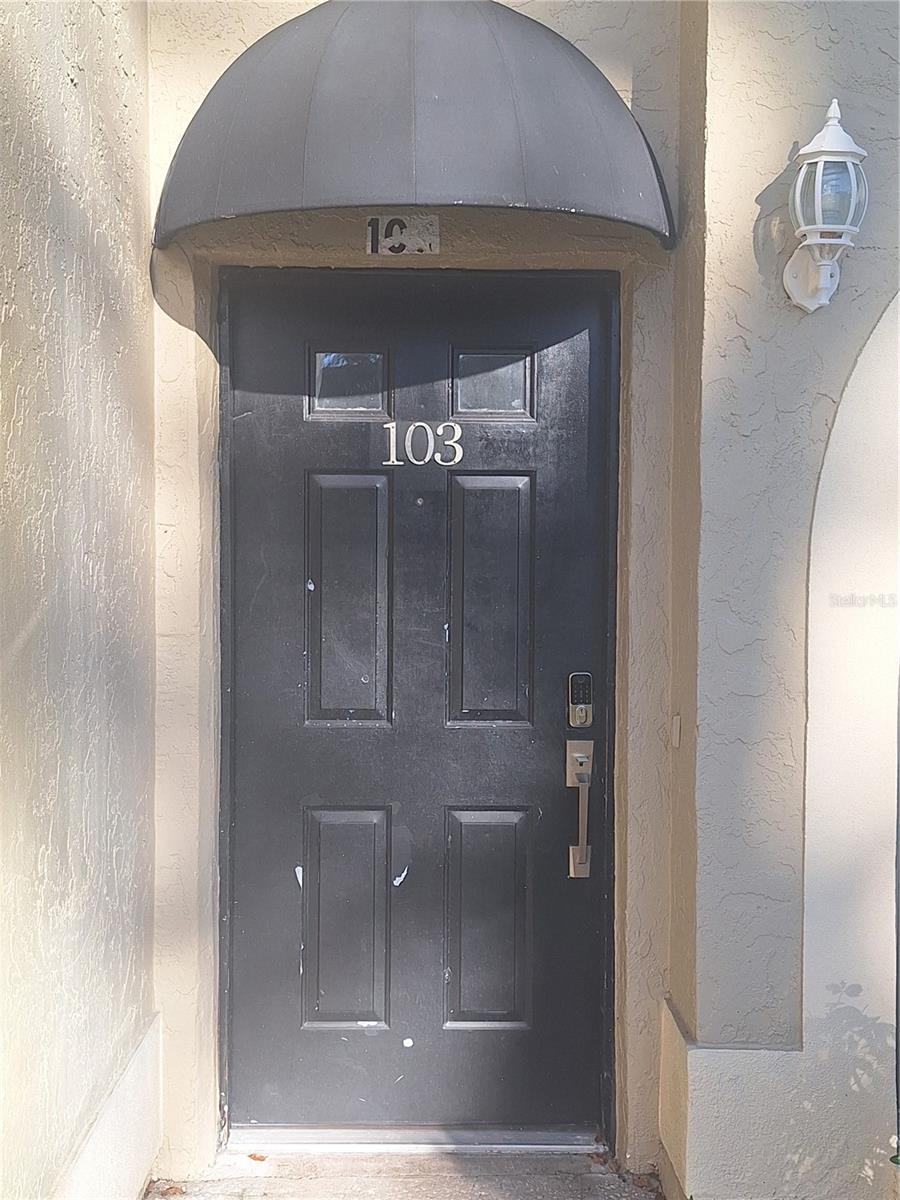 Image 2 of 40 For 3583 Whispering Oaks Lane 103