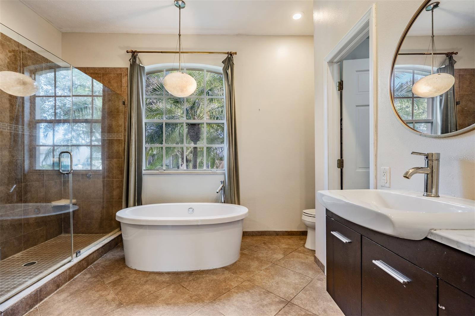 Image 24 of 46 For 2706 Bent Leaf Drive