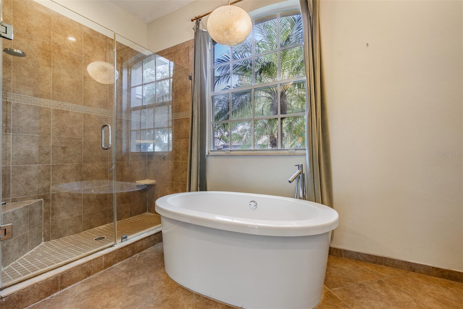 Image 25 of 46 For 2706 Bent Leaf Drive