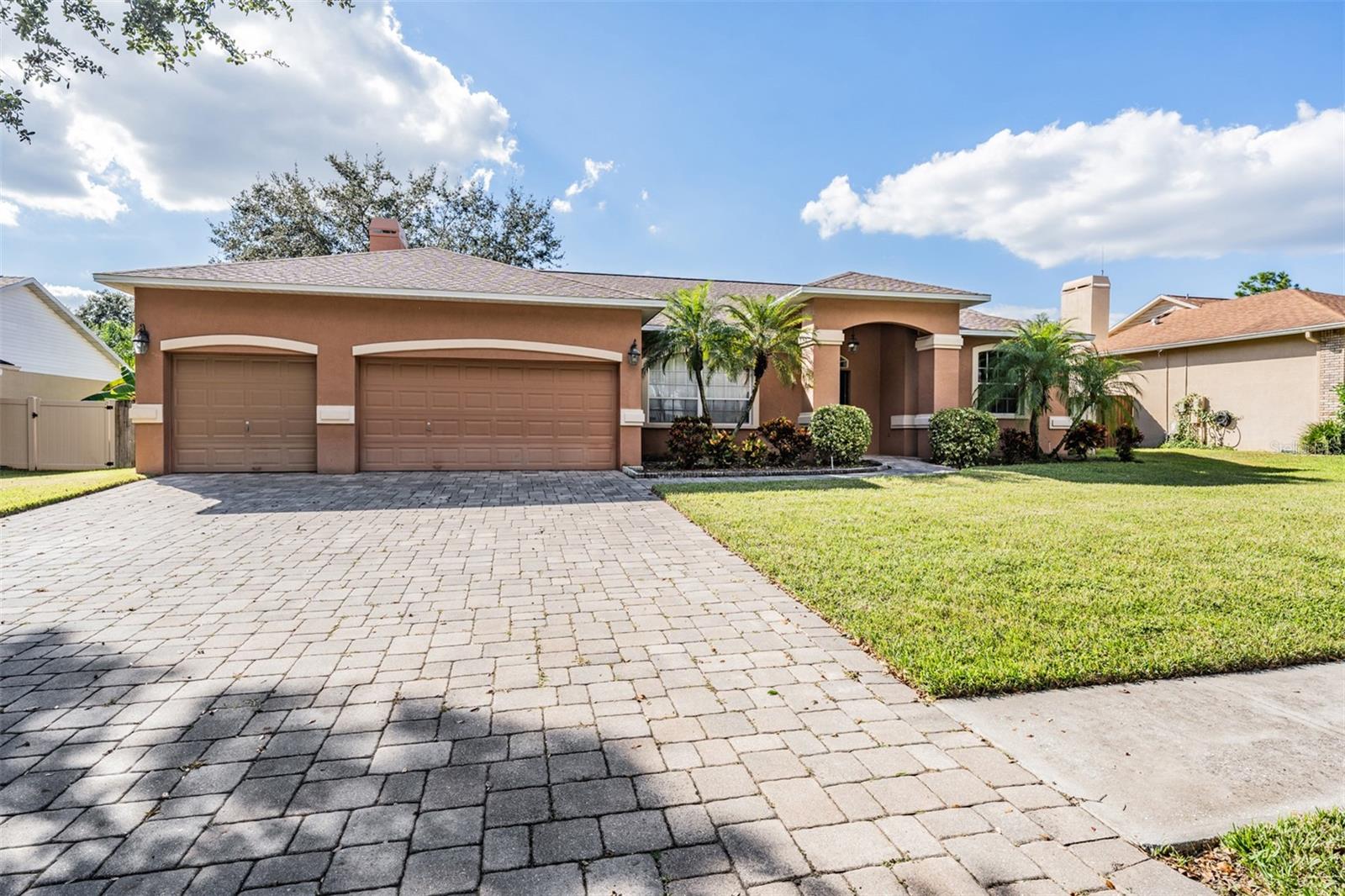 Image 3 of 46 For 2706 Bent Leaf Drive