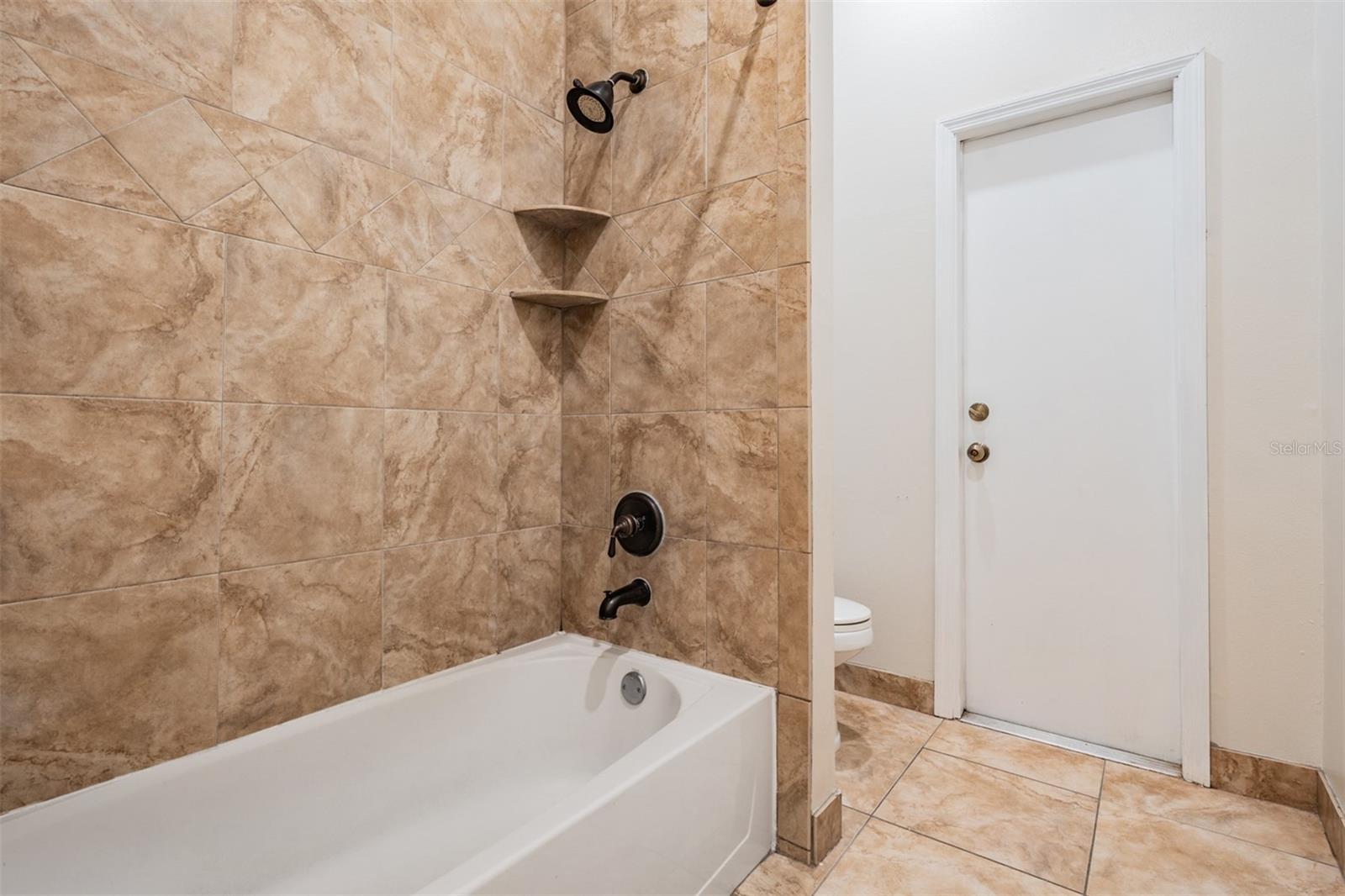 Image 31 of 46 For 2706 Bent Leaf Drive