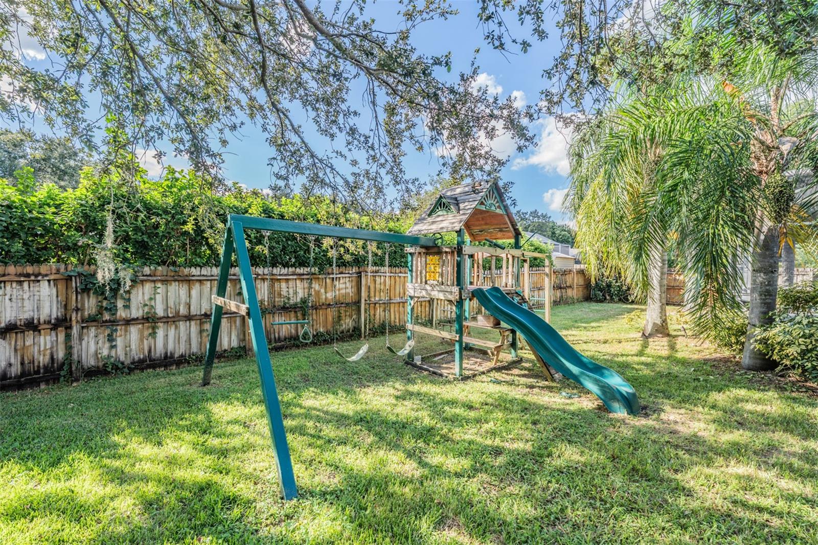 Image 42 of 46 For 2706 Bent Leaf Drive