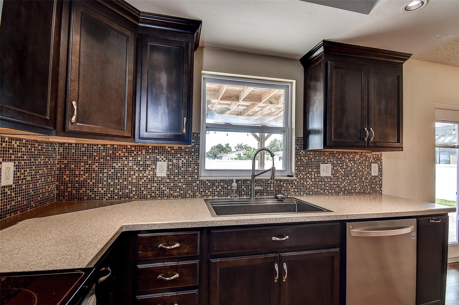 Image 14 of 48 For 600 91st Avenue N