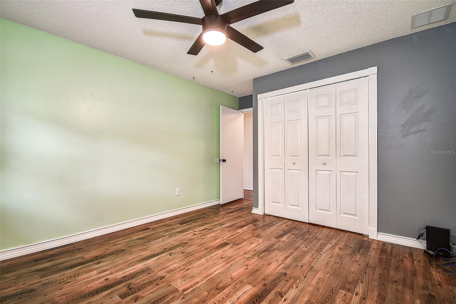 Image 17 of 48 For 600 91st Avenue N