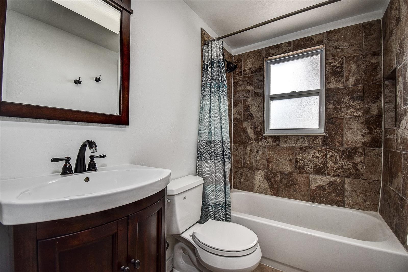 Image 22 of 48 For 600 91st Avenue N