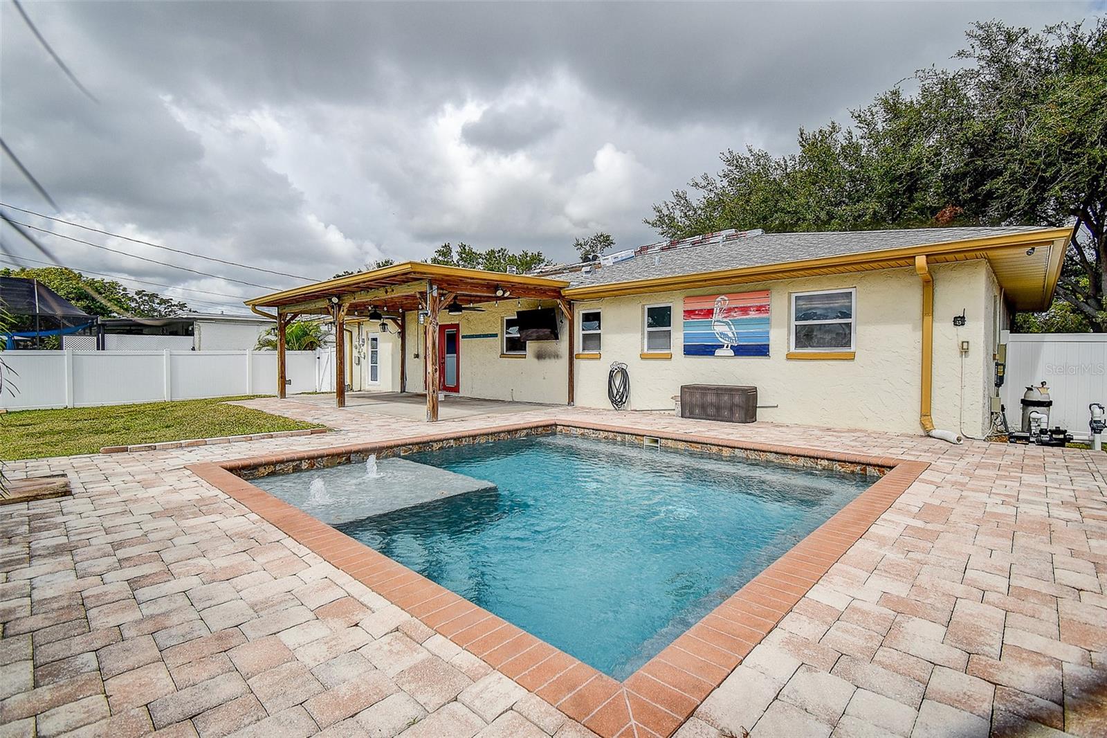 Image 36 of 48 For 600 91st Avenue N