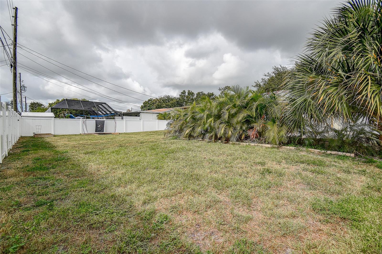 Image 40 of 48 For 600 91st Avenue N