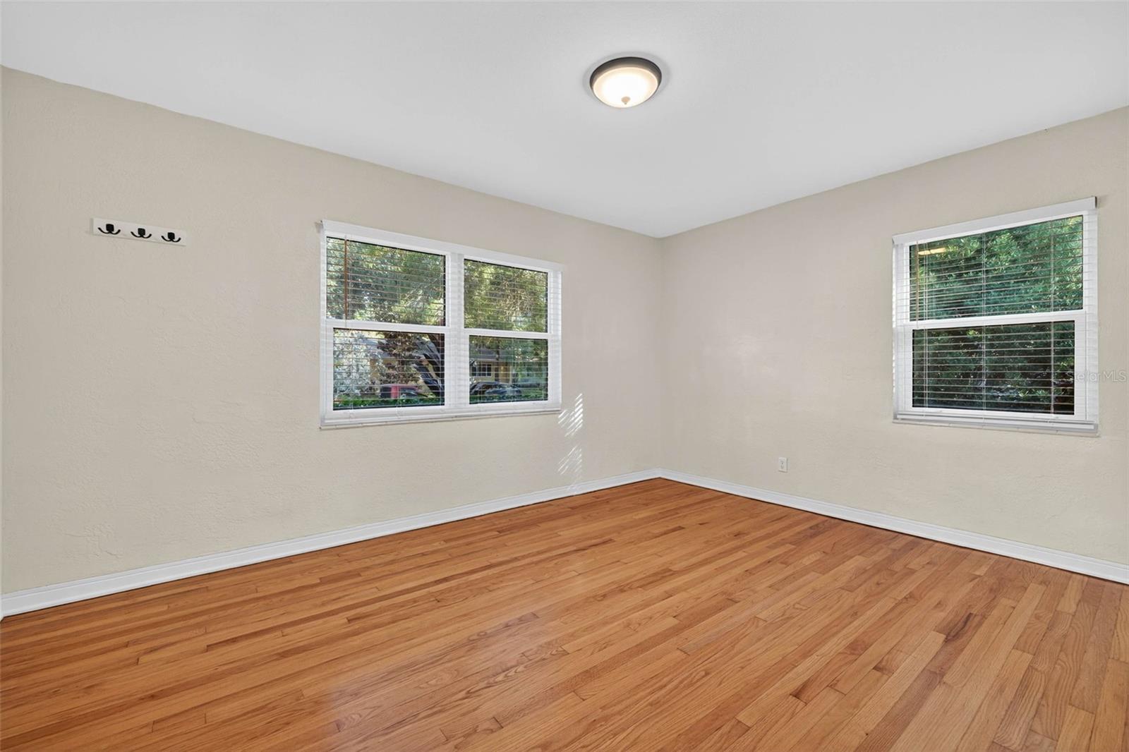 Image 10 of 20 For 2716 14th Street N