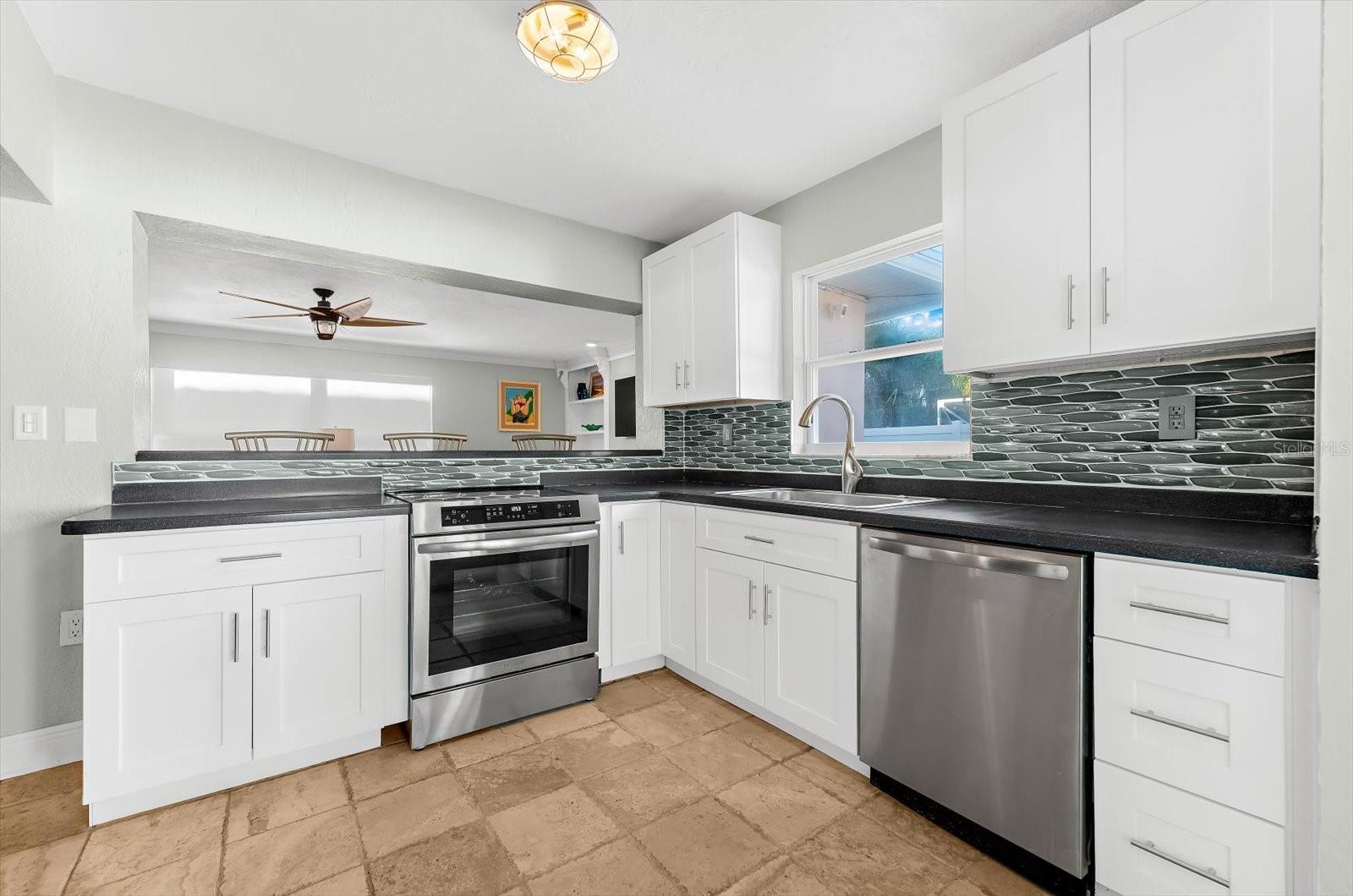 Image 13 of 51 For 111 17th Street