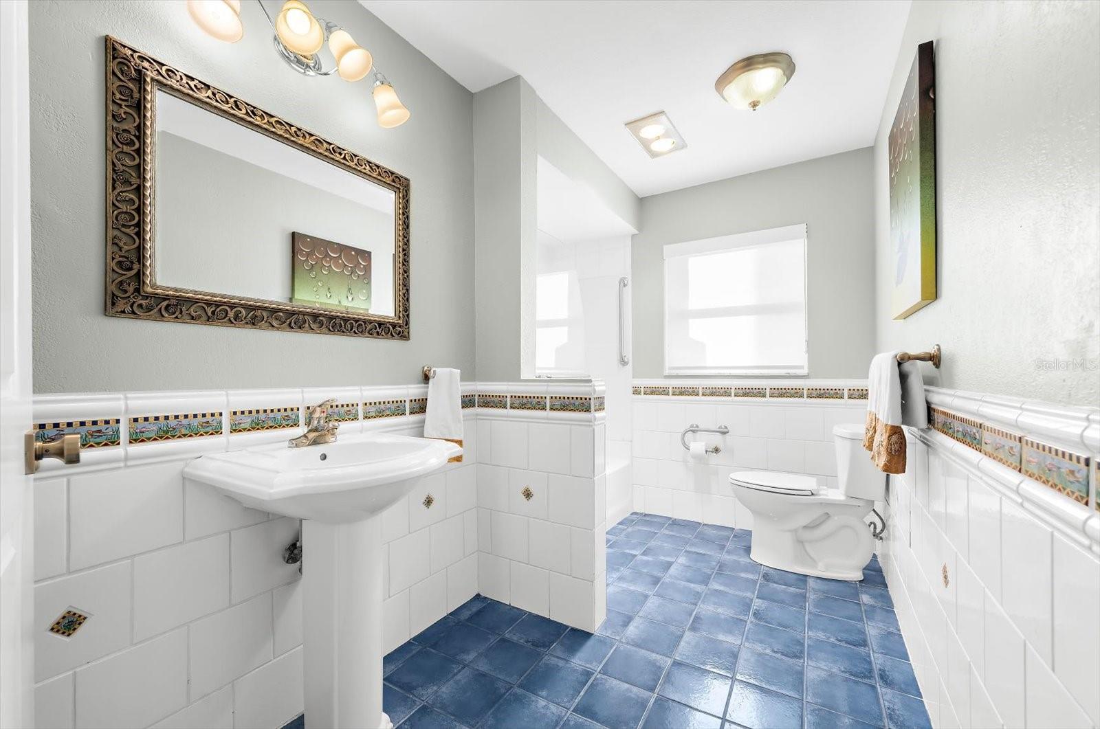 Image 33 of 51 For 111 17th Street