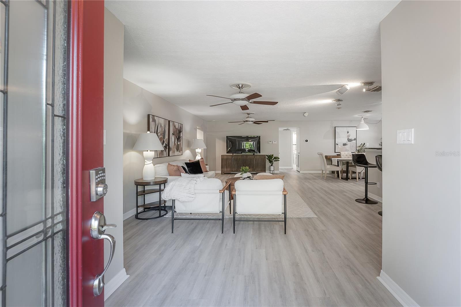 Image 2 of 36 For 4606 Oakellar Avenue