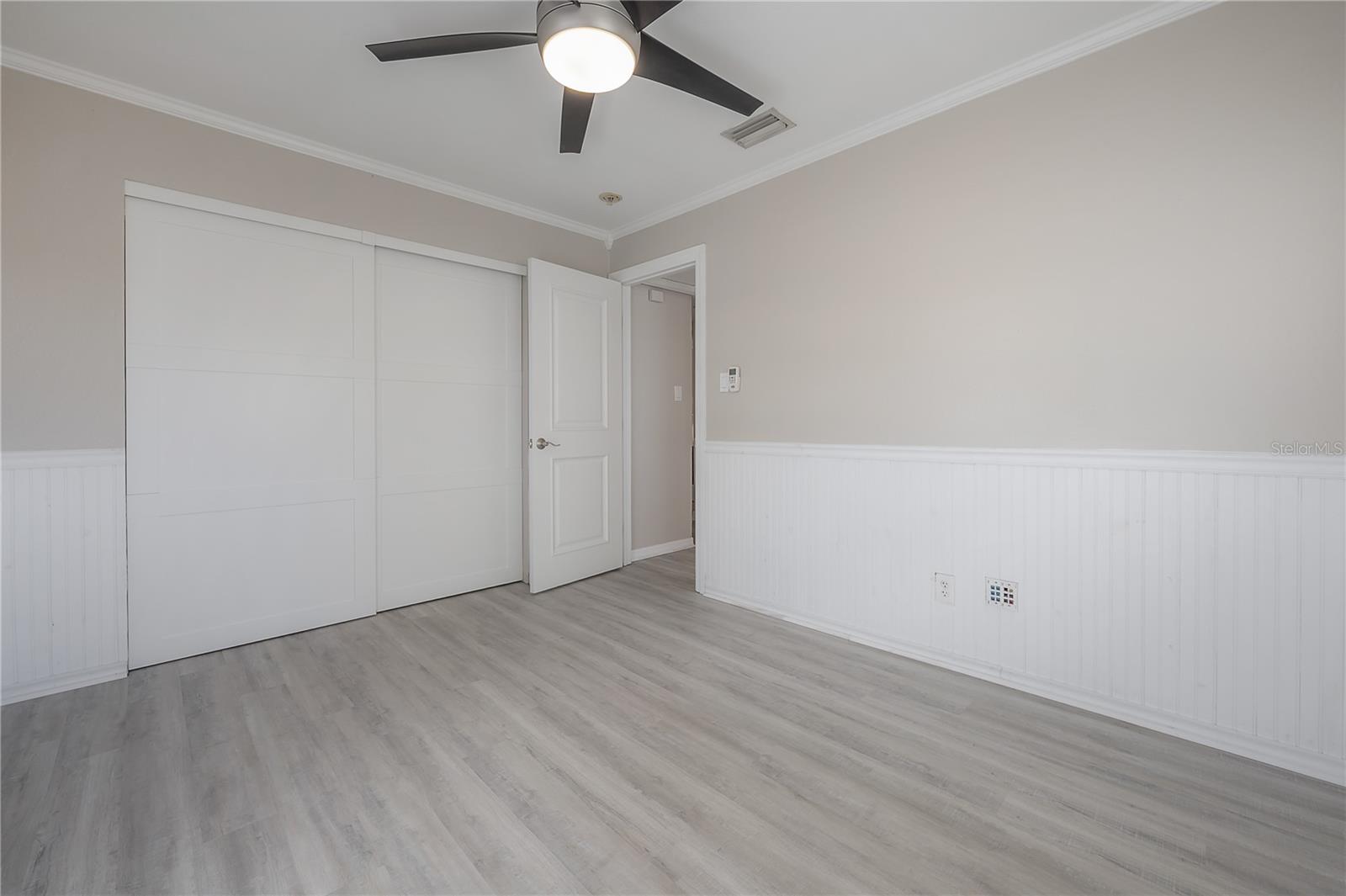 Image 24 of 36 For 4606 Oakellar Avenue