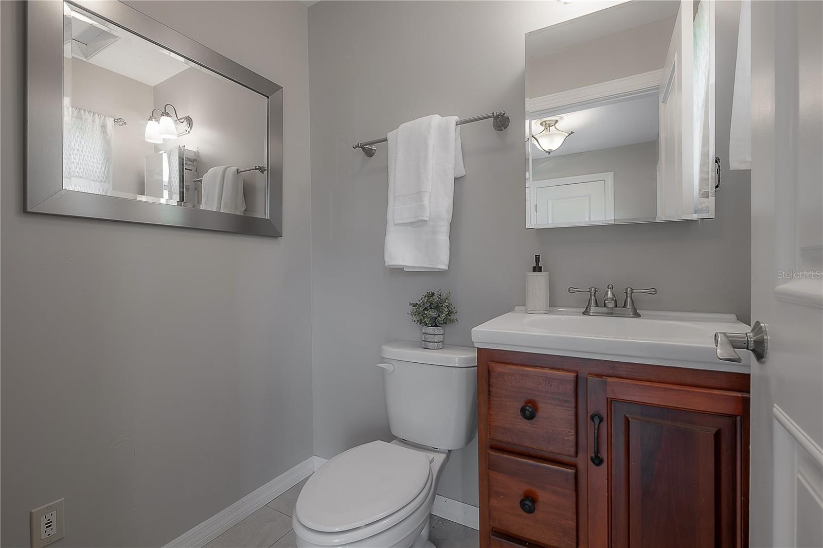 Image 32 of 36 For 4606 Oakellar Avenue