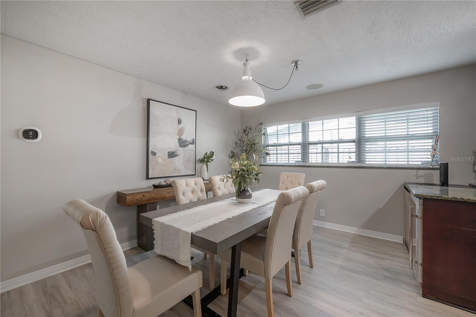 Image 5 of 36 For 4606 Oakellar Avenue