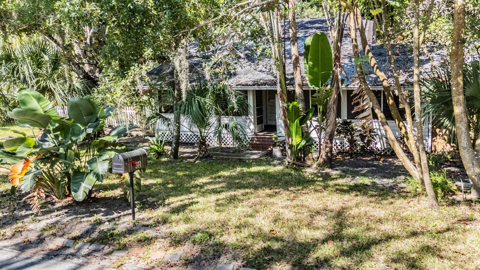 Image 18 of 25 For 344 Bay Street