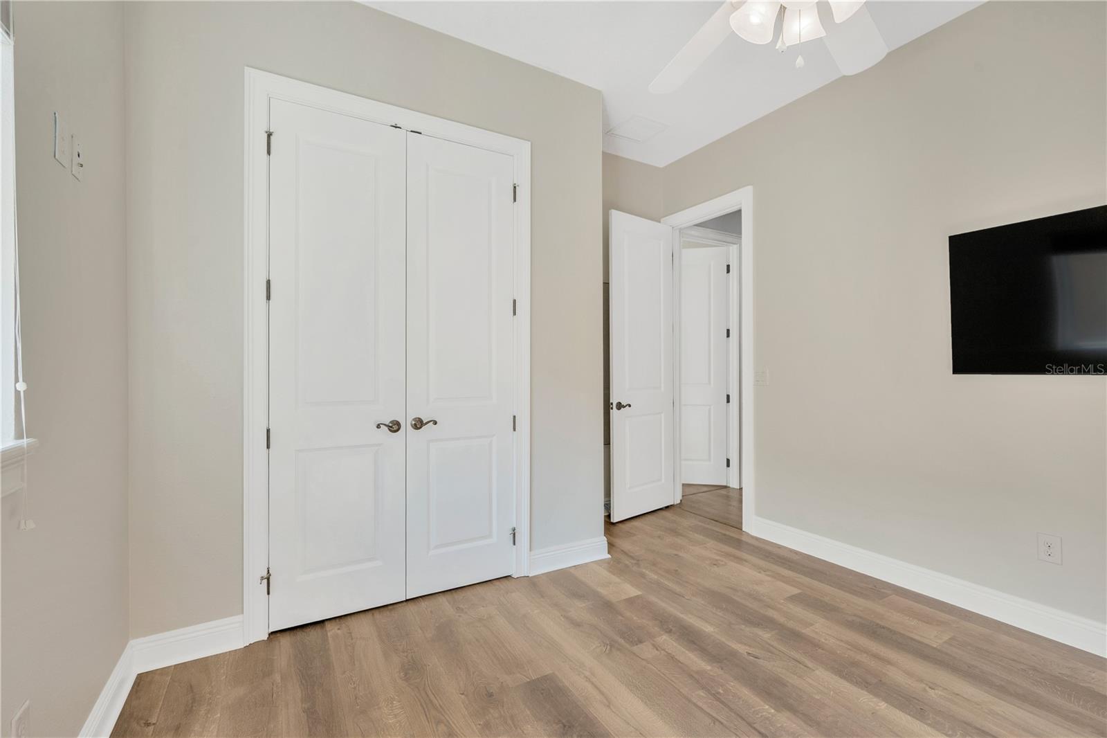 Image 41 of 74 For 6008 Watercolor Drive