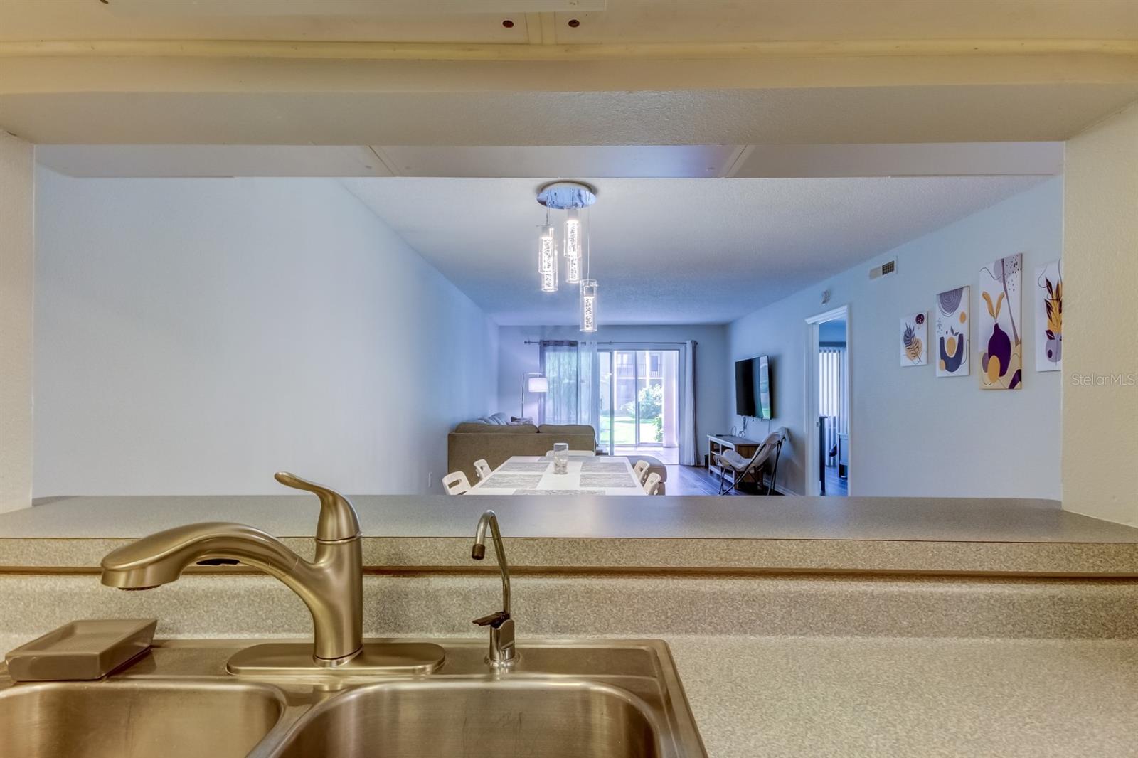 Image 11 of 71 For 90 Highland Avenue 112