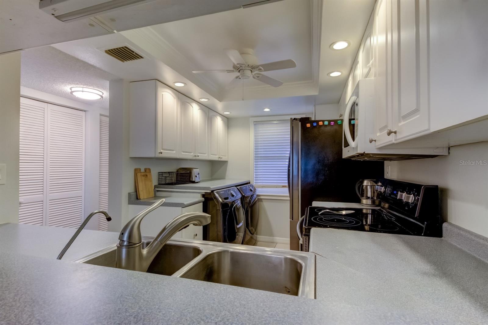 Image 13 of 71 For 90 Highland Avenue 112