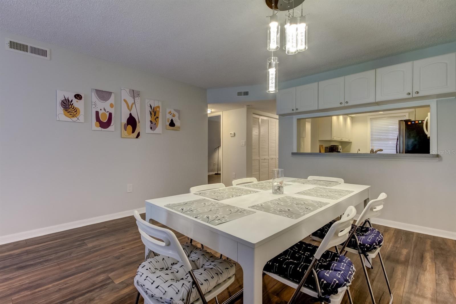 Image 17 of 71 For 90 Highland Avenue 112