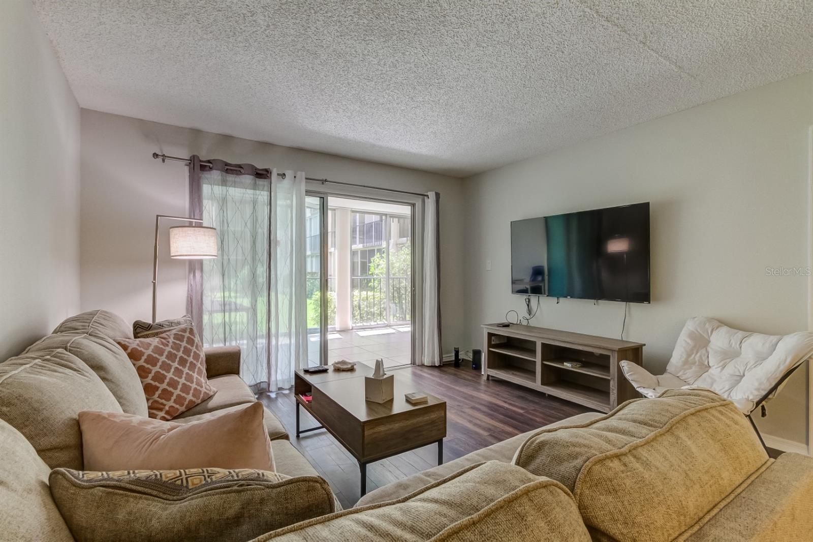 Image 18 of 71 For 90 Highland Avenue 112